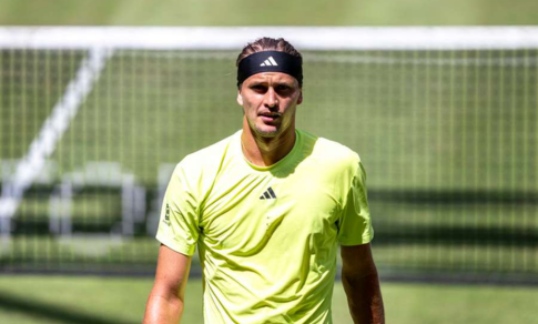 alexander-zverev-cruises-into-halle-open-last-16-amid-mid-match-scare