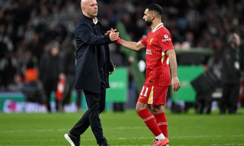 liverpool-boss-slot-to-hold-talks-with-unhappy-salah