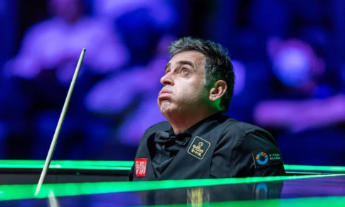 shock-exits-and-rising-stars-mark-day-3-of-world-snooker-grand-prix