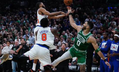 knicks-stun-celtics-with-late-game-heroics-to-take-2-0-lead