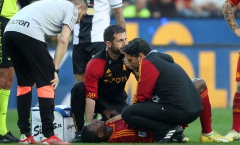 roma-defender-evan-ndicka-recovers-from-collapsed-lung-scare