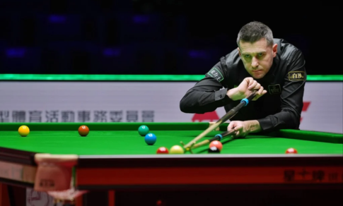 selby-dominates-as-upsets-mark-world-grand-prix-hong-kong-day-1