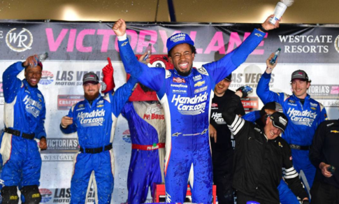 rajah-caruth-wins-in-las-vegas-becomes-third-black-driver-to-triumph-in-nascar-national-series