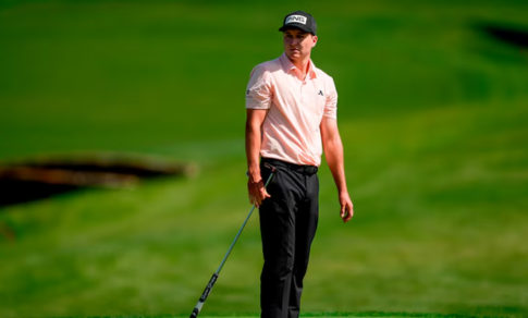 matt-mccarty-surprises-field-to-lead-truist-championship