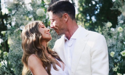 Barcelona Robert Lewandowski celebrate 10th wedding anniversary with Anna