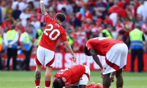 taiwo-awoniyi-undergoes-emergency-surgery-after-collision-in-forest-leicester-draw