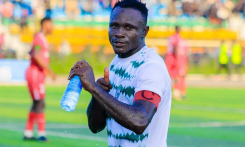 elegbeleye-backs-anas-yusuf-for-super-eagles-call-up